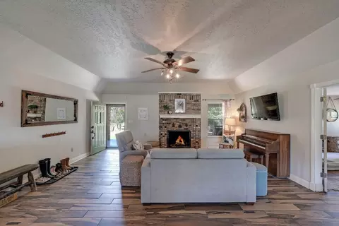 287 Bronco Ln, Springtown, TX 76082 photo 6