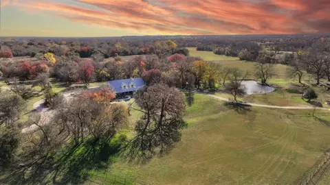 3716 E Bankhead Hwy, Hudson Oaks, TX 76087
