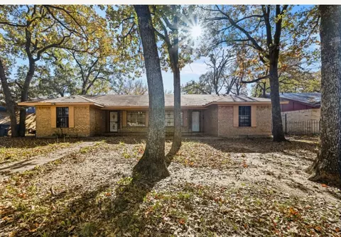 7526 Olusta Dr, Dallas, TX 75217