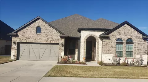 3205 Julian St, Mansfield, TX 76063