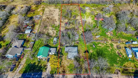108 E Lone Cedar Pike, Blooming Grove, TX 76626