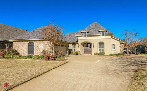 9387 Milbank Dr, Shreveport, LA 71115