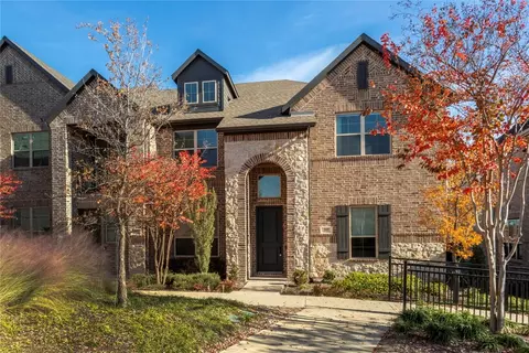 519 Cobblestone Ln, Irving, TX 75039