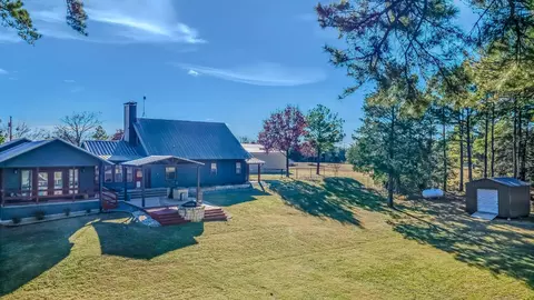 2153 Davy Ln, Denison, TX 75020