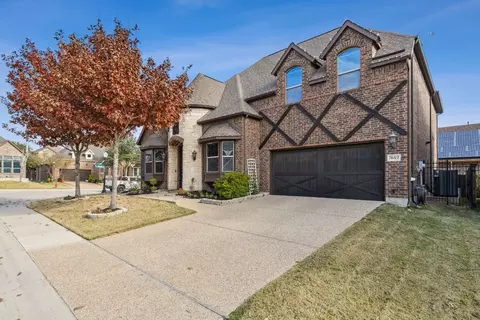 7612 Stamp Dr, North Richland Hills, TX 76182