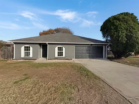 828 Annapolis Dr, Fort Worth, TX 76108
