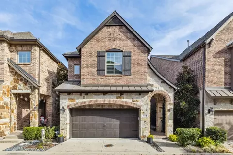 8644 Thorbrush Pl, Dallas, TX 75238