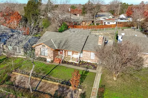 3221 Loganwood Dr, Dallas, TX 75227