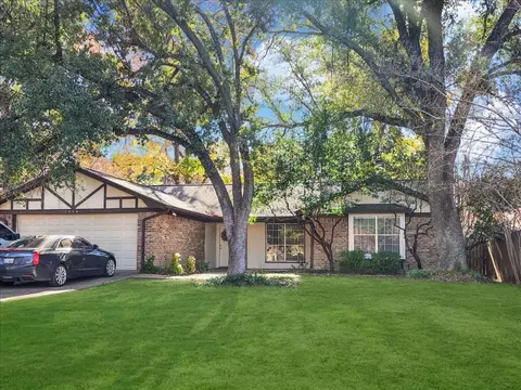 5804 Little Pond Ct, Arlington, TX 76016