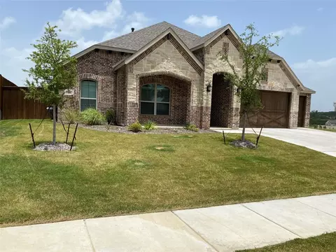 108 St Elias Dr, Burleson, TX 76028