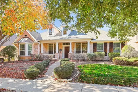 840 Sword Bridge Dr, Lewisville, TX 75056