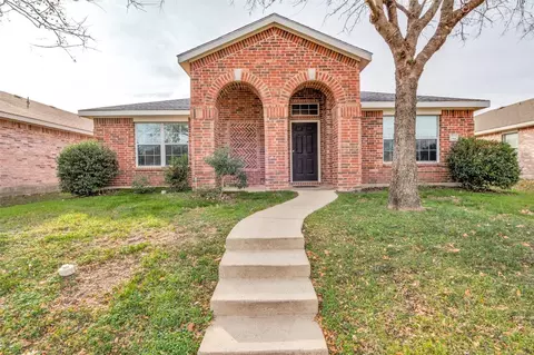 1744 Sierra Trl, Lancaster, TX 75146