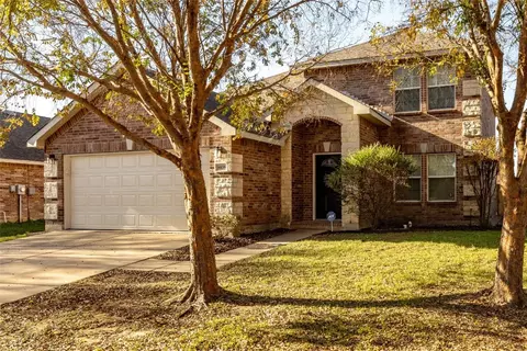 8108 York Beach Pl, Arlington, TX 76002