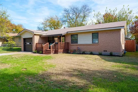 113 Windward Way, Euless, TX 76040 photo 2