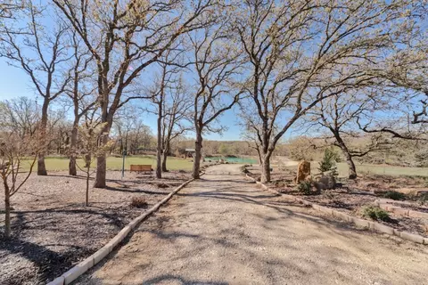 View/Area - 115 Pheasant Run Ct, Sunset, TX 76270 photo 1 of 1
