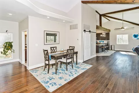 Dining - 115 Pheasant Run Ct, Sunset, TX 76270 photo 3 of 3