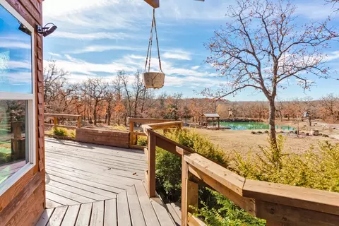 Exterior - 115 Pheasant Run Ct, Sunset, TX 76270 photo 6 of 11
