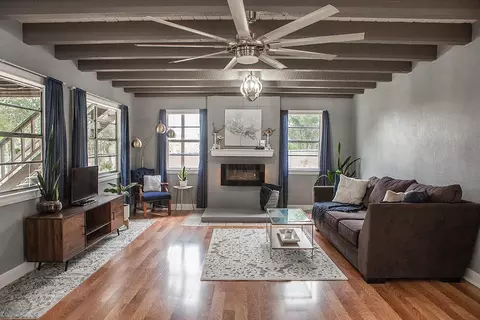 136 Lakeview Dr, Brady, TX 76825