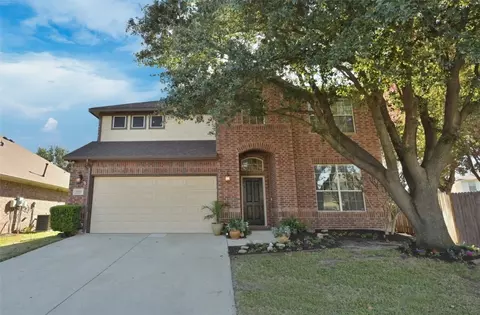 11533 Aspen Creek Dr, Fort Worth, TX 76244