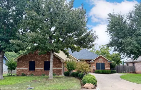 1701 Smith Dr, Abilene, TX 79601