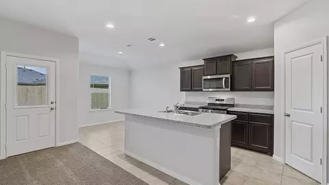 513 Bronze Cir E, Springtown, TX 76082 photo 7