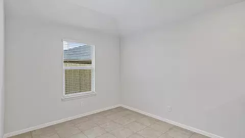 513 Bronze Cir E, Springtown, TX 76082 photo 25