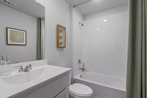 516 Bronze Cir E, Springtown, TX 76082 photo 29