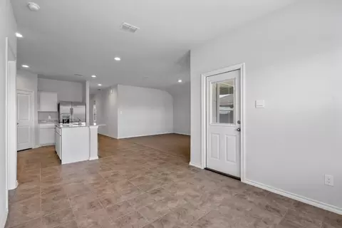 529 Bronze Cir E, Springtown, TX 76082 photo 12