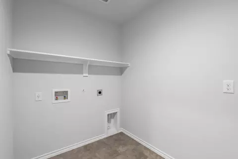 529 Bronze Cir E, Springtown, TX 76082 photo 33