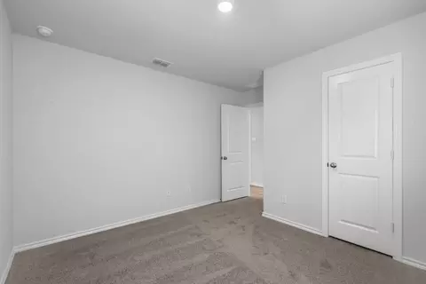 529 Bronze Cir E, Springtown, TX 76082 photo 29