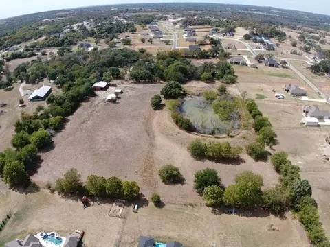 351 Sandlin Ln, Springtown, TX 76082