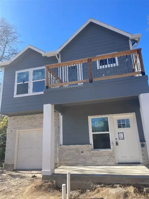 437 Sparks St, Dallas, TX 75203