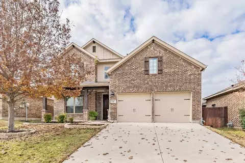 5925 Trout Dr, Fort Worth, TX 76179