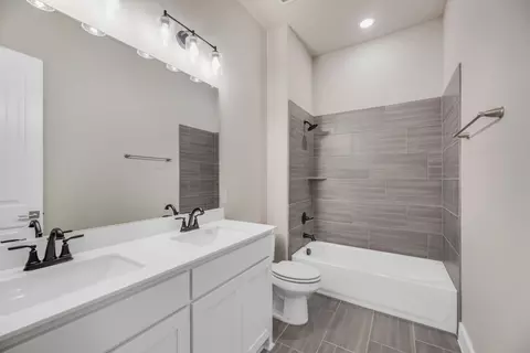 Bath - 485 Brown Rd, Leonard, TX 75452 photo 1 of 6