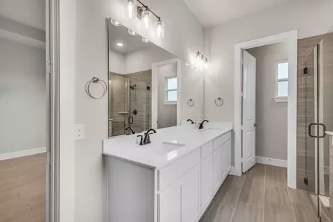 Bath - 485 Brown Rd, Leonard, TX 75452 photo 4 of 6