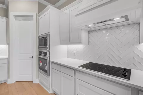 Kitchen - 485 Brown Rd, Leonard, TX 75452 photo 3 of 4