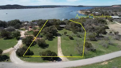5321 Misty Valley Ln, Graham, TX 76450