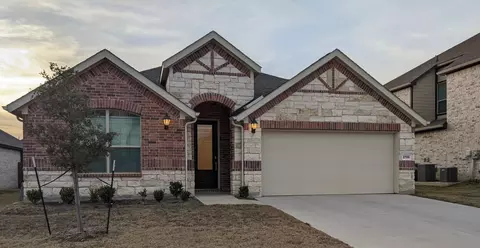 2705 Dancing Flame Dr, Denton, TX 76201