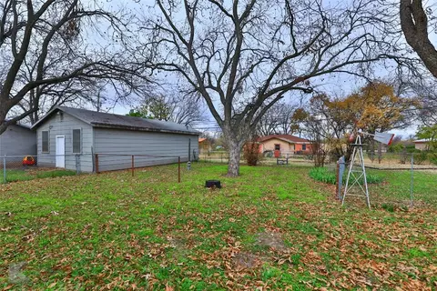 518 Ridgeway St, Clyde, TX 79510 photo 32