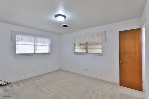 518 Ridgeway St, Clyde, TX 79510 photo 22