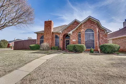 7318 Birchmont Dr, Rowlett, TX 75089
