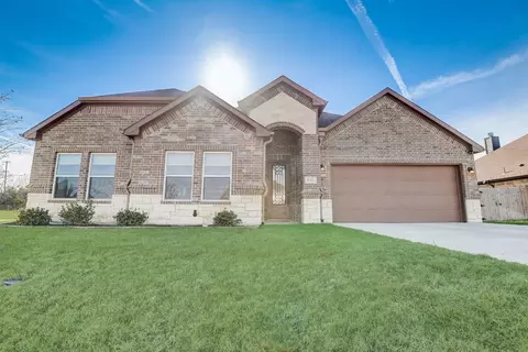 111 Palmer South Ct, Palmer, TX 75152