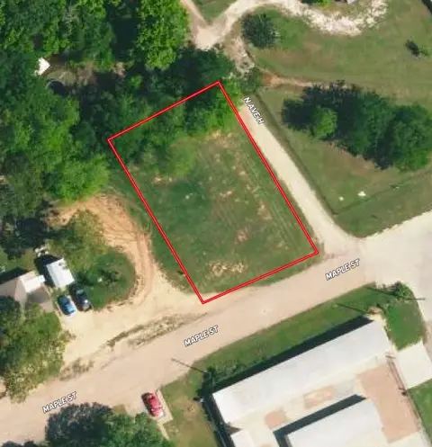 803 W Maple St, Clifton, TX 76634