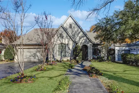 6408 Locke Ave, Fort Worth, TX 76116