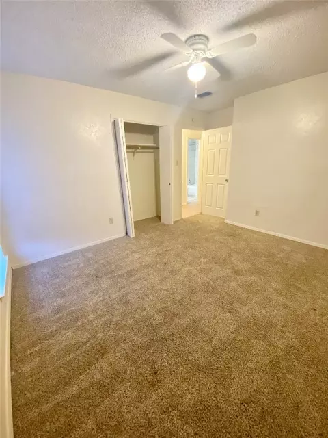 101 Roundtree Dr, Crowley, TX 76036 photo 13