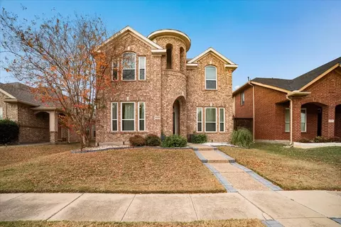 6049 Cheyenne Dr, The Colony, TX 75056