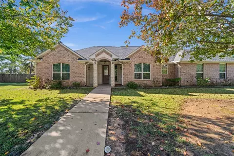 15081 Brookstone Dr, Flint, TX 75762