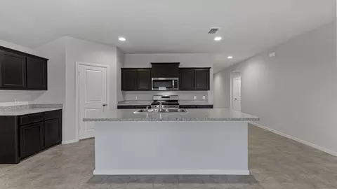16632 Geskey Dr, Fort Worth, TX 76247 photo 4