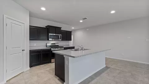 16632 Geskey Dr, Fort Worth, TX 76247 photo 3
