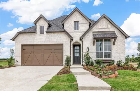 1804 Holland Dr, Van Alstyne, TX 75495